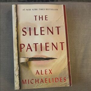 The Silent Patient by Alex Michaelides - Red and Cream Cover